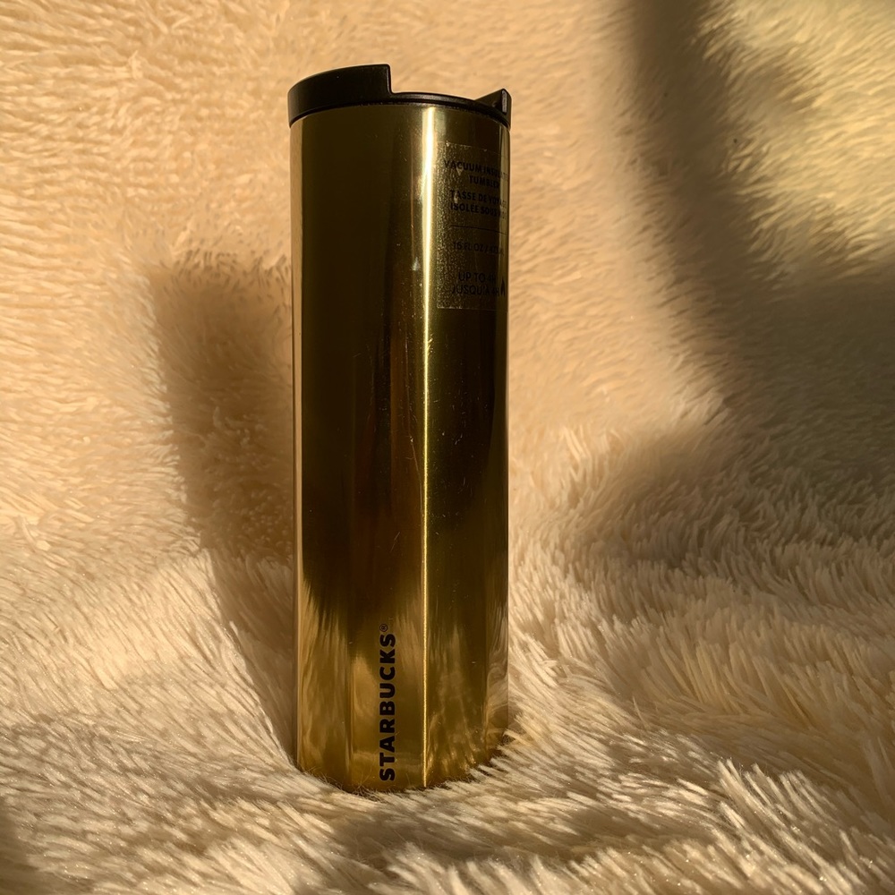Gold Starbucks Tumbler 🌟